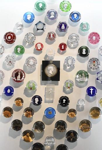 rubloff-museum-paperweights